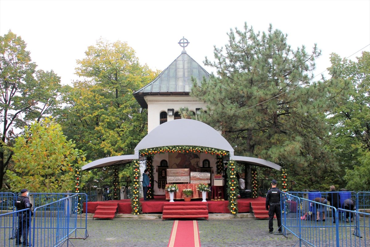 Hramul Catedralei Mitropolitane din cetatea Craiovei  155967