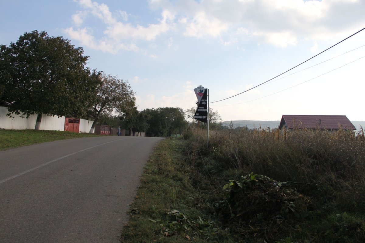 O familie de preot a schimbat faţa comunei în care trăieşte  156098