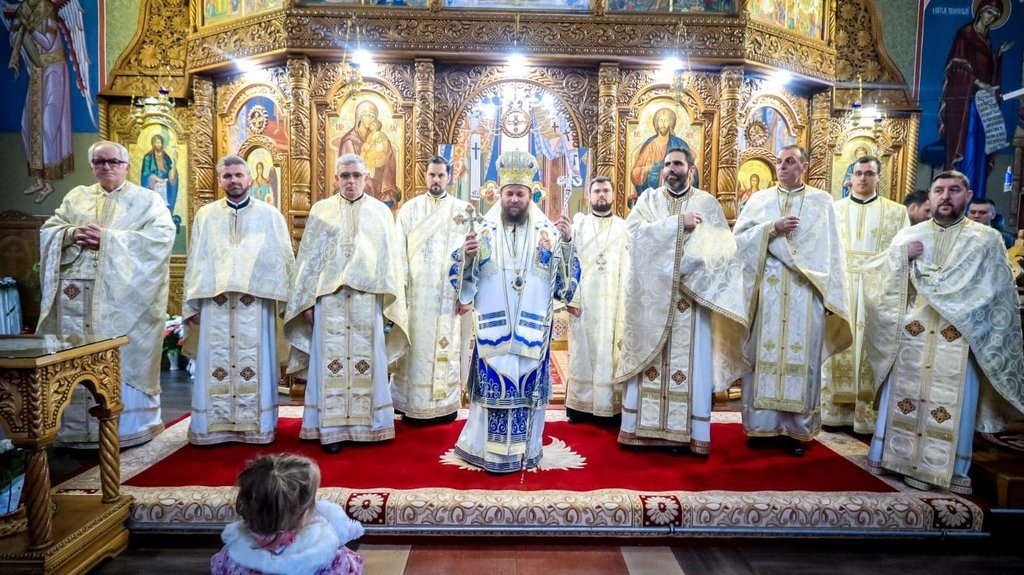 Slujiri în Episcopia Maramureşului şi Sătmarului 156118