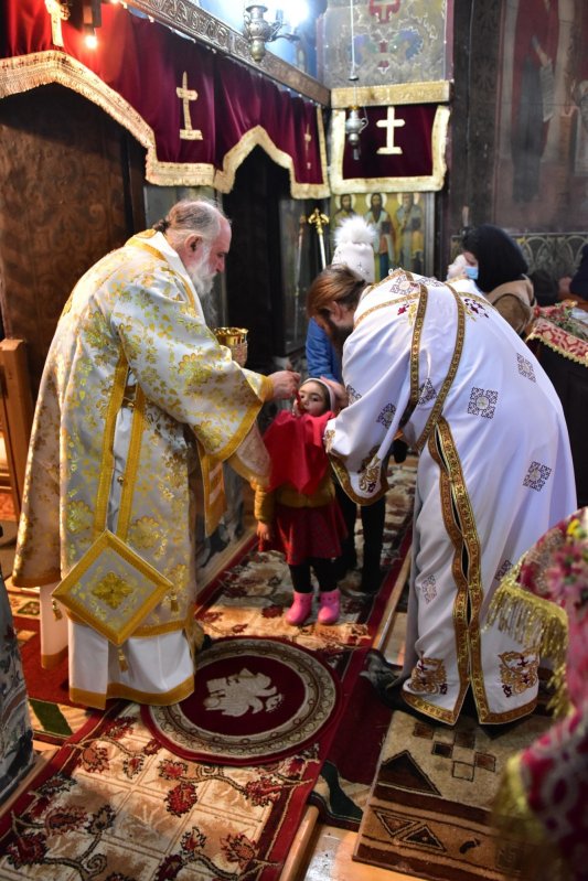 Slujiri arhiereşti în eparhii oltene 156345