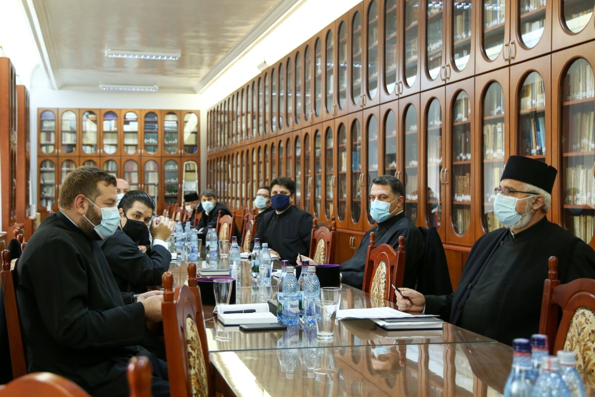 Întâlnirea responsabililor cu cateheza din Eparhia Buzăului și Vrancei 156477