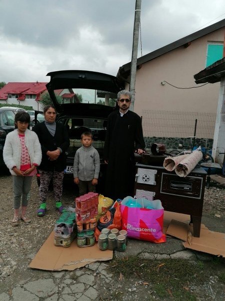 Ajutoare pentru semenii aflați în nevoi din județul Argeș  156679