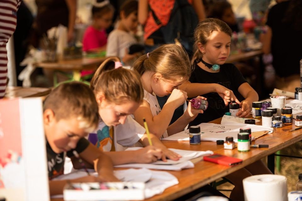 Un palat și un om cât un capitol de istorie a României 156713