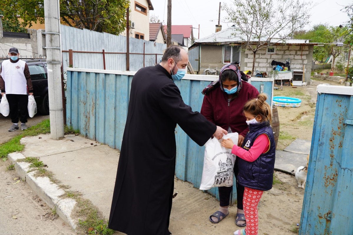 Tablete pentru elevi și ajutoare pentru persoane nevoiașe  157083