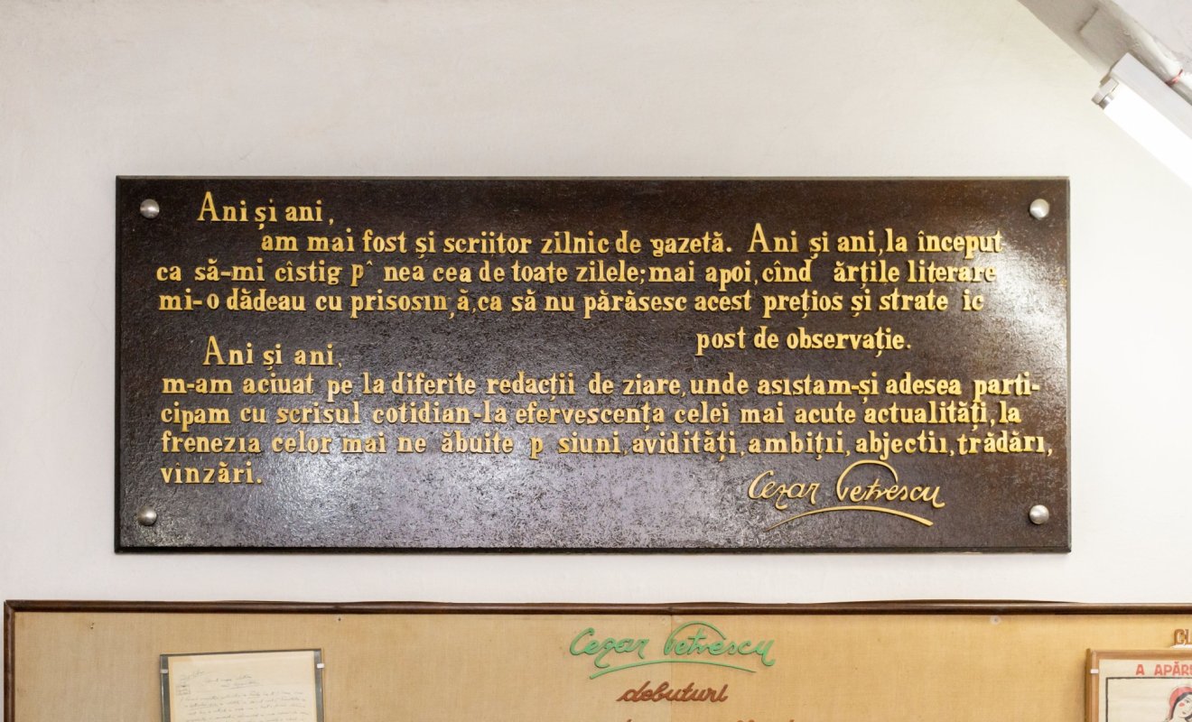Universul plin de cărţi al lui Cezar Petrescu 157239