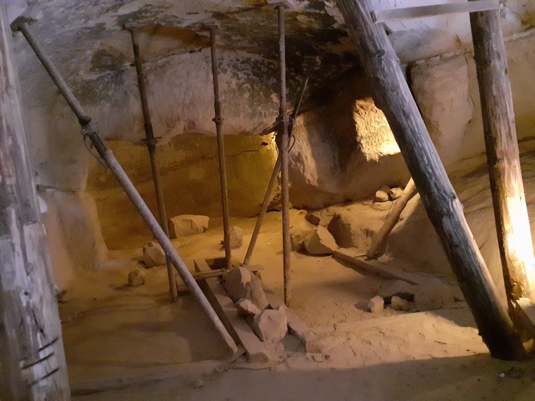 Lumina care pătrunde și sub pământ 157439