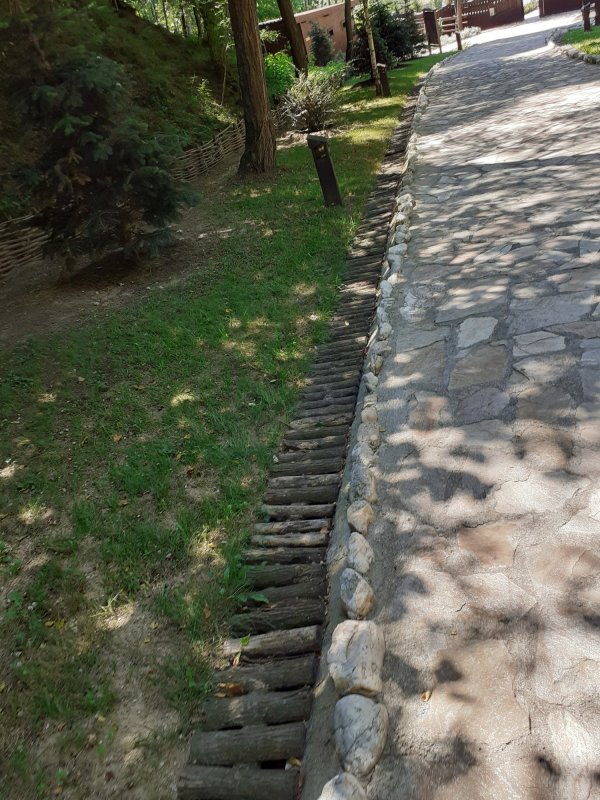 Lumina care pătrunde și sub pământ 157453