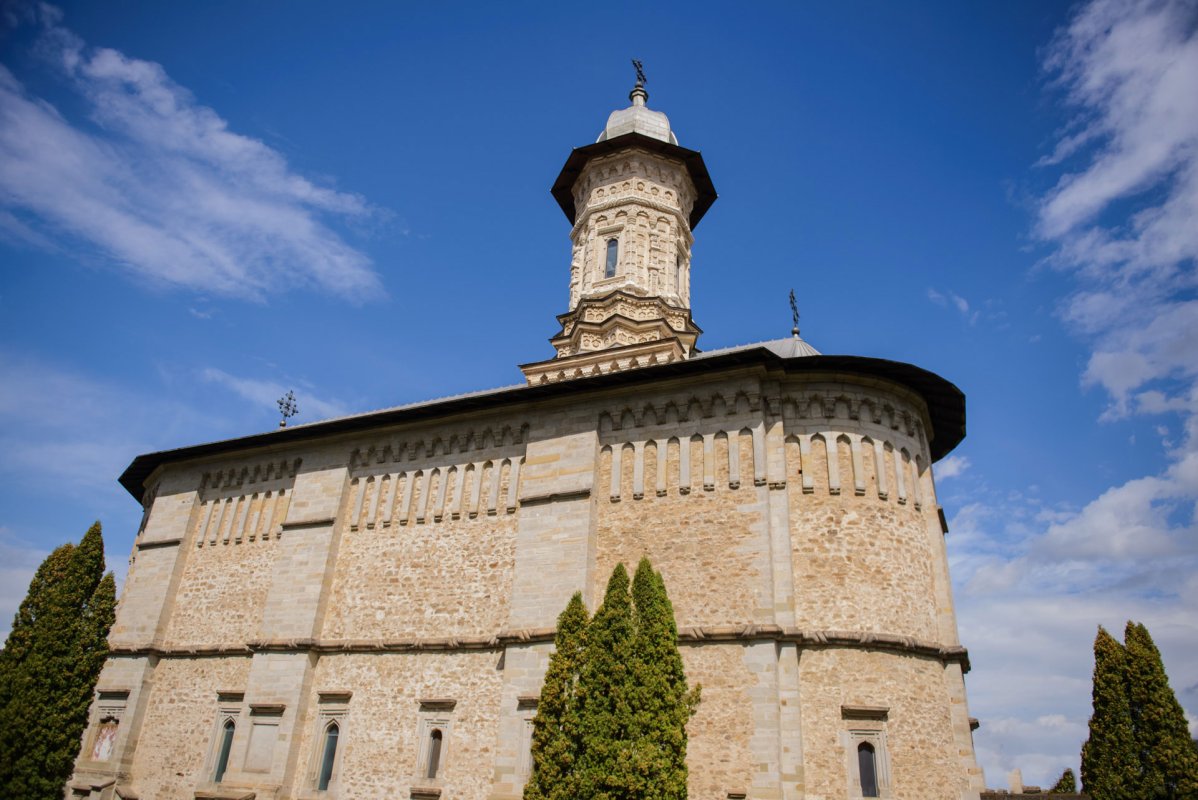 Filocalia de la Dragomirna, file de aur ale istoriei monahismului românesc 157562