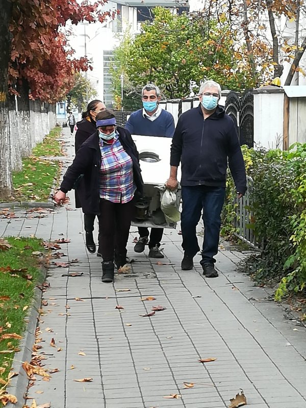 Activităţi sociale în Arhiepiscopia Râmnicului 157608