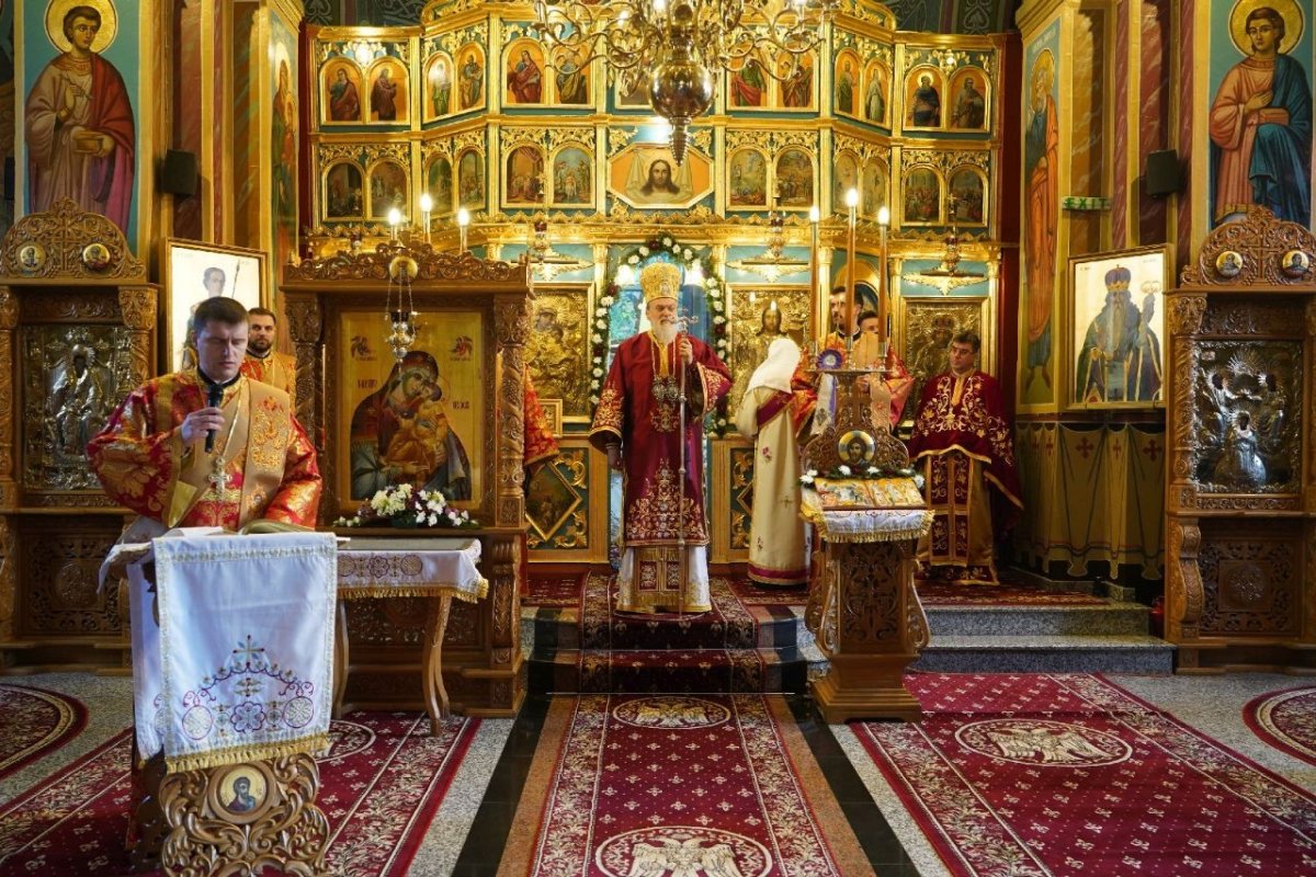 Începutul Postului Nașterii Domnului la catedrala din Oltenița 157641