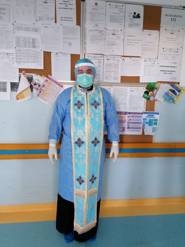 „Trăim o perioadă a profunzimilor şi a smereniei” 157625