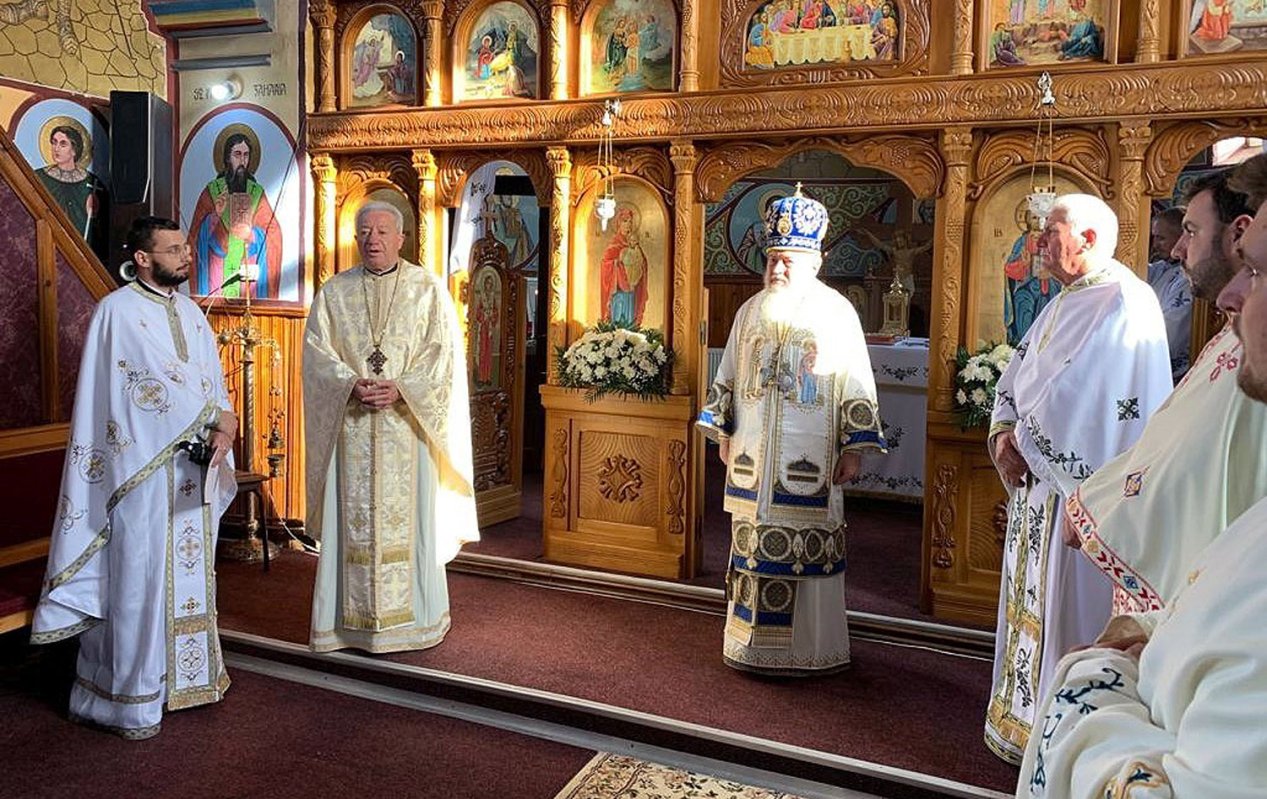 Binecuvântare arhierească în Parohia Chiuza, Protopopiatul Năsăud 157905