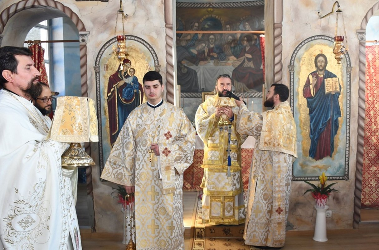 Binecuvântarea lucrărilor la biserica de pe Clisura Dunării  158077