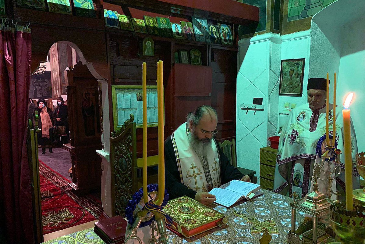 Moment aniversar în parohia vasluiană Băceşti 158106