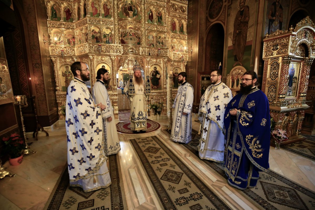 Sărbătoare la Catedrala Episcopală din Miercurea Ciuc 158113