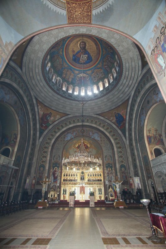 Biserica „Sfinții Arhangheli” din Orăștie, o catedrală a Marii Uniri 158186