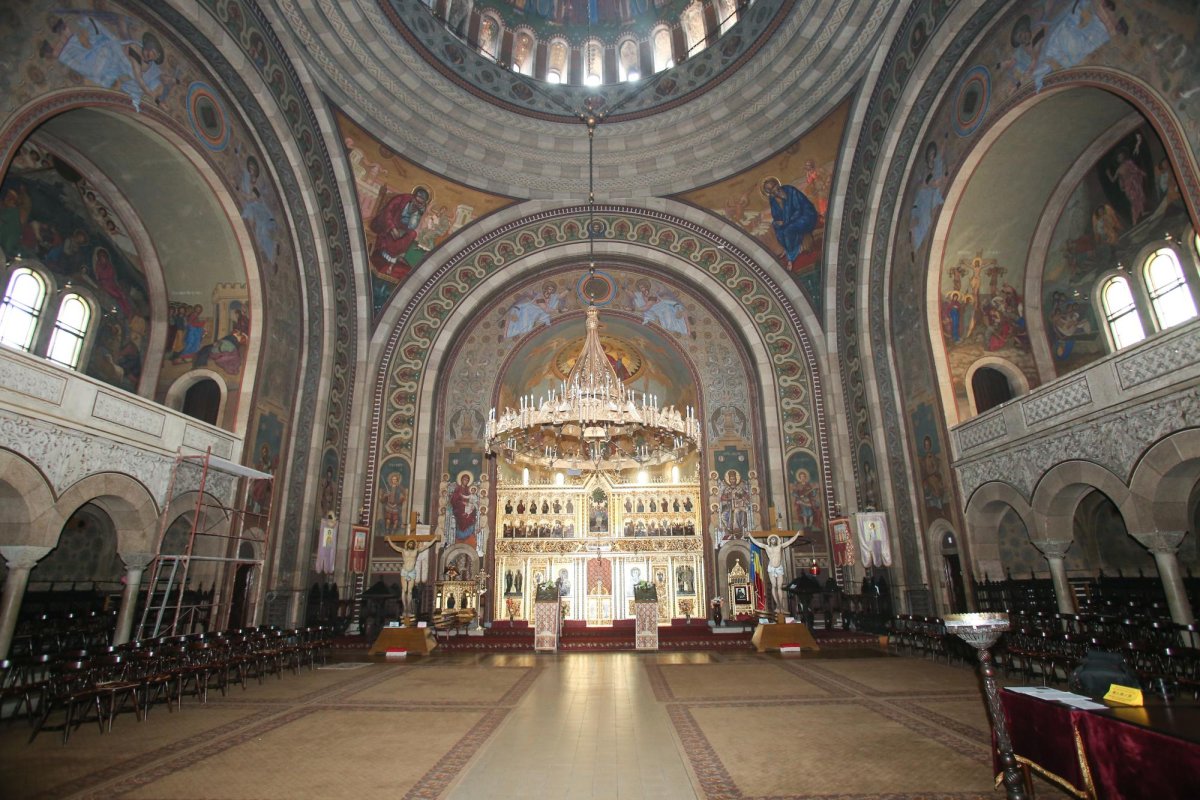 Biserica „Sfinții Arhangheli” din Orăștie, o catedrală a Marii Uniri 158187