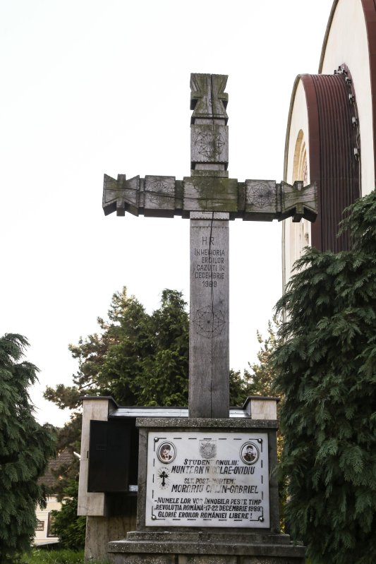 Biserica „Sfinții Arhangheli” din Orăștie, o catedrală a Marii Uniri 158222