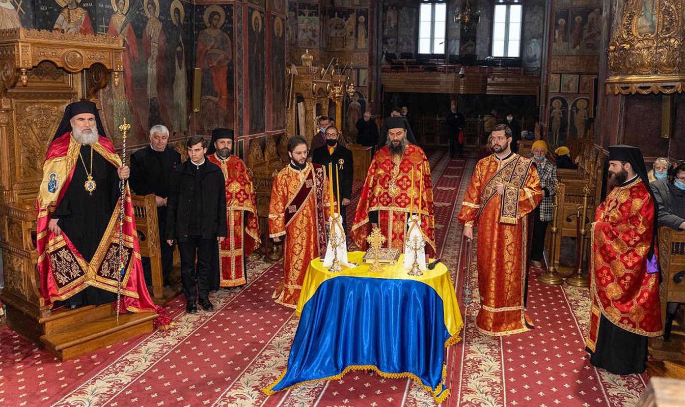 Ziua Naţională sărbătorită la Roman 158720