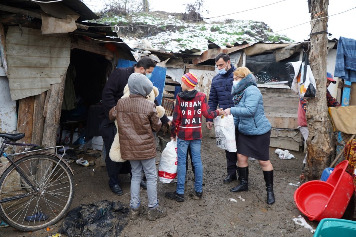 Filantropie în cinstea ocrotitorului oraşului Brăila 158965