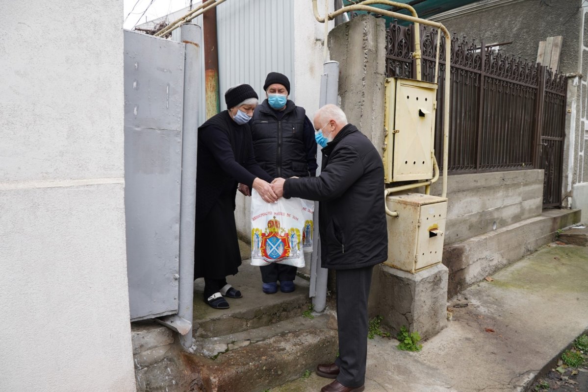 Filantropie în cinstea ocrotitorului oraşului Brăila 158966