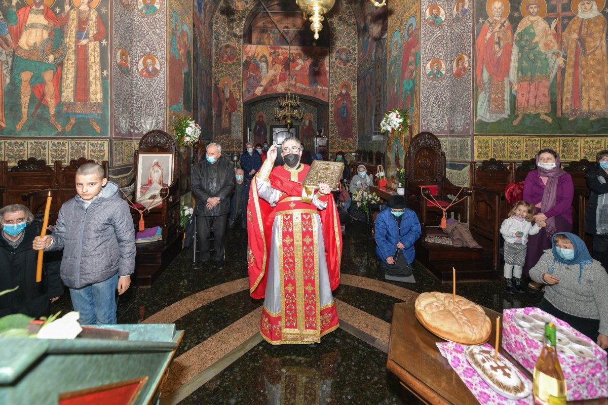 Sfânta Muceniță Filofteia sărbătorită în biserici din Capitală 159054