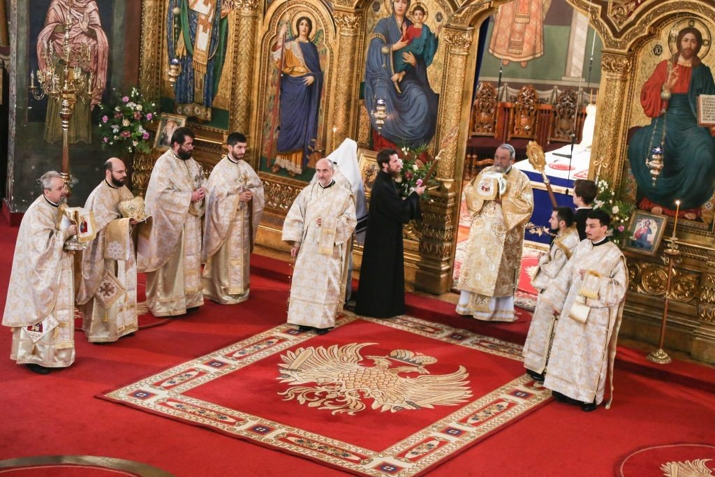 „Sfântul Ierarh Nicolae ne arată cum să ne apărăm dreapta credinţă” 159019