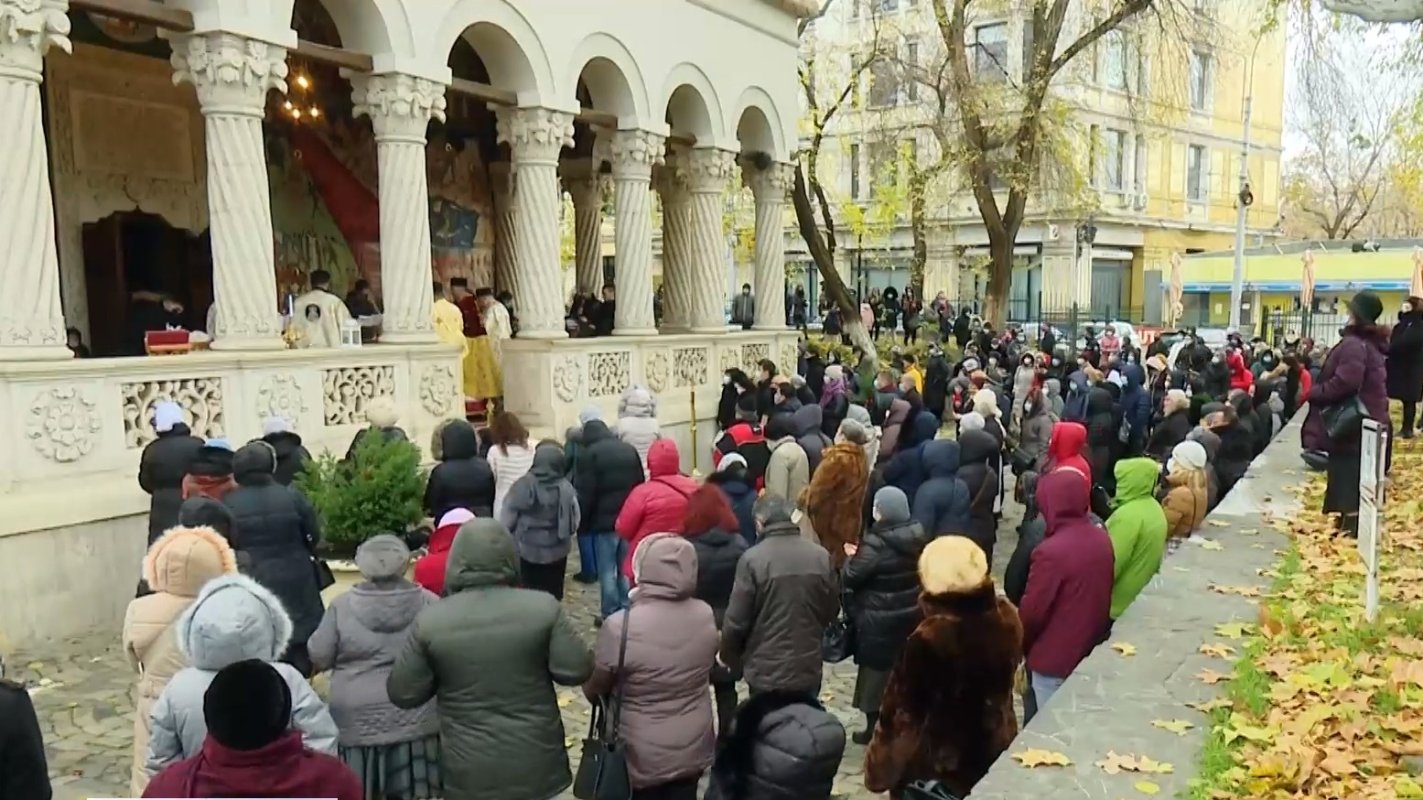 Sfântul Ierarh Nicolae a fost sărbătorit la ctitoria brâncovenească din Capitală 159143