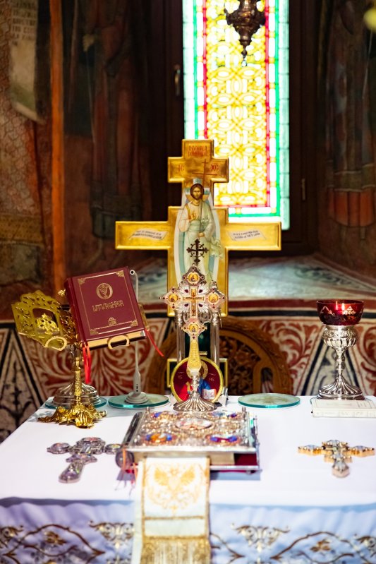 Noi preoți duhovnici pentru parohii din Arhiepiscopia Bucureștilor 159326