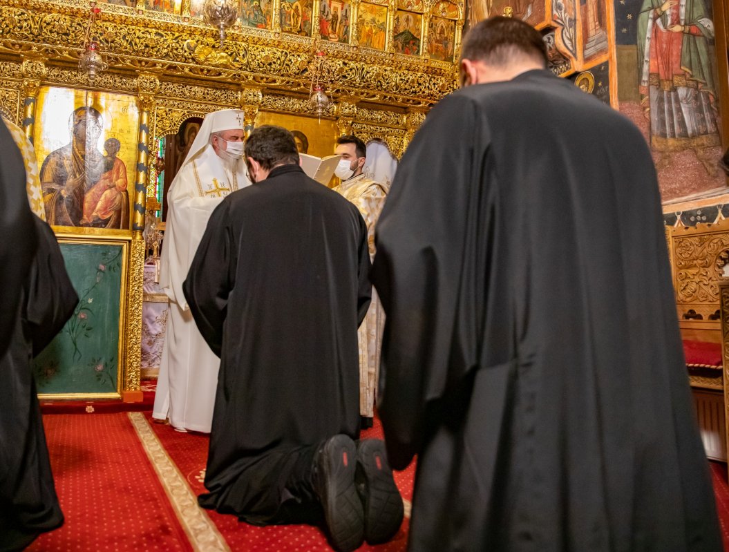 Noi preoți duhovnici pentru parohii din Arhiepiscopia Bucureștilor 159331