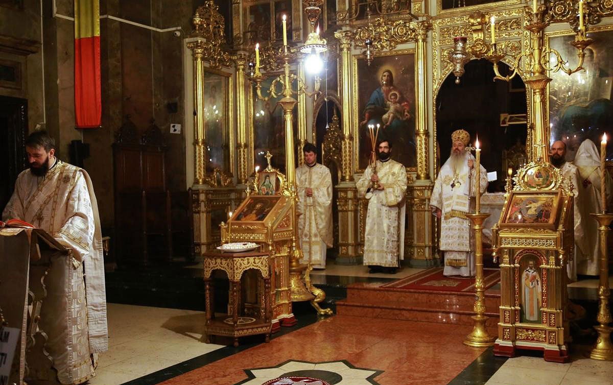 Hirotonie întru diacon la Catedrala Mitropolitană din Iaşi 159717