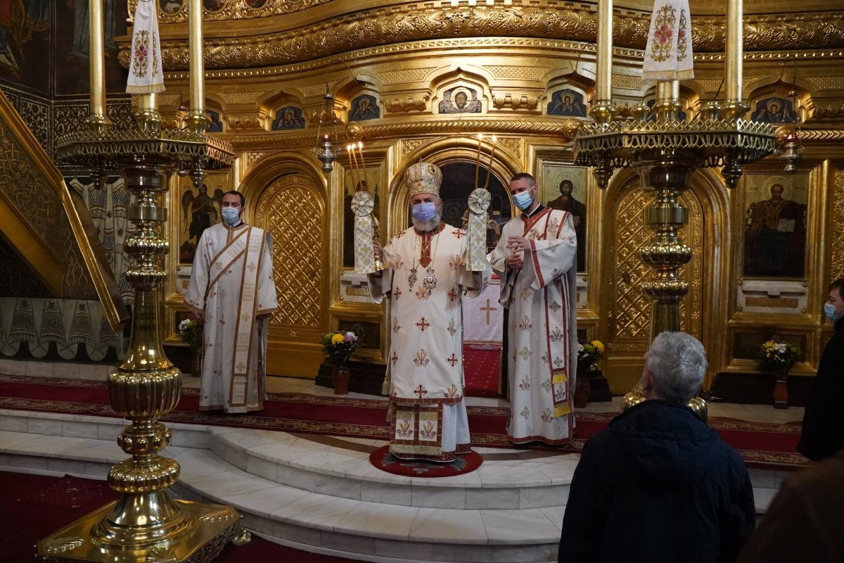 Mitropolitul Dosoftei cinstit la biserici din Muntenia și Dobrogea   159772