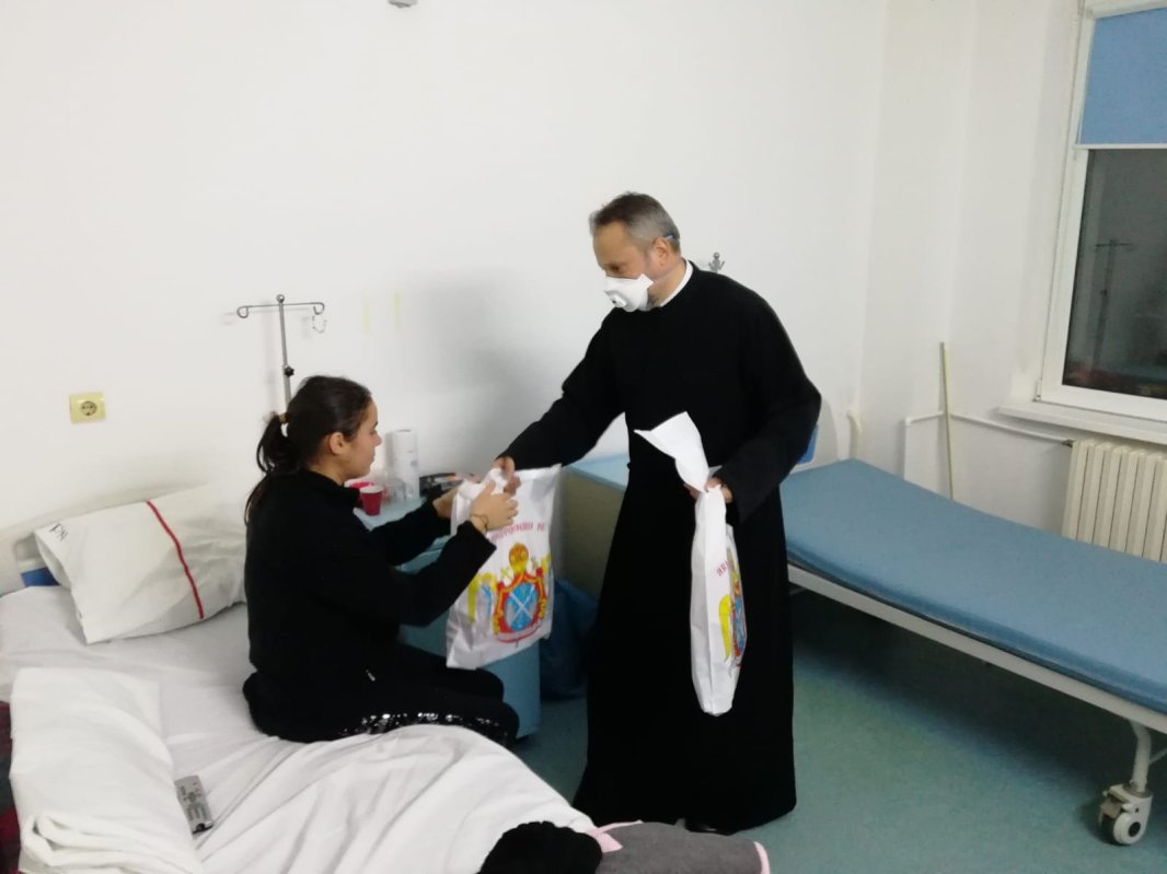 Sărbătorirea Sfântului Spiridon prin slujiri și acțiuni filantropice 159766