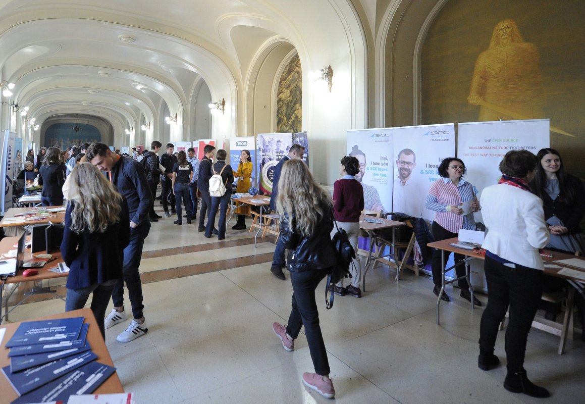 Burse lunare la masterul didactic  160011