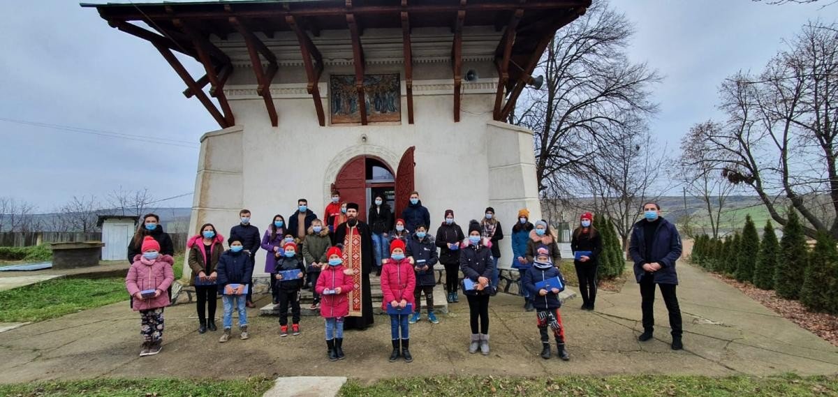 „Ecrane mici pentru visuri mari” la Silișcani 160112