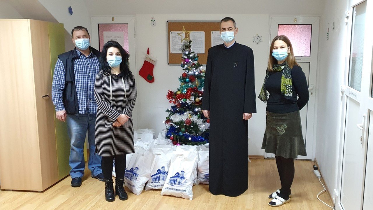 Ajutoare pentru instituții sociale din Arhiepiscopia Târgoviștei 160190