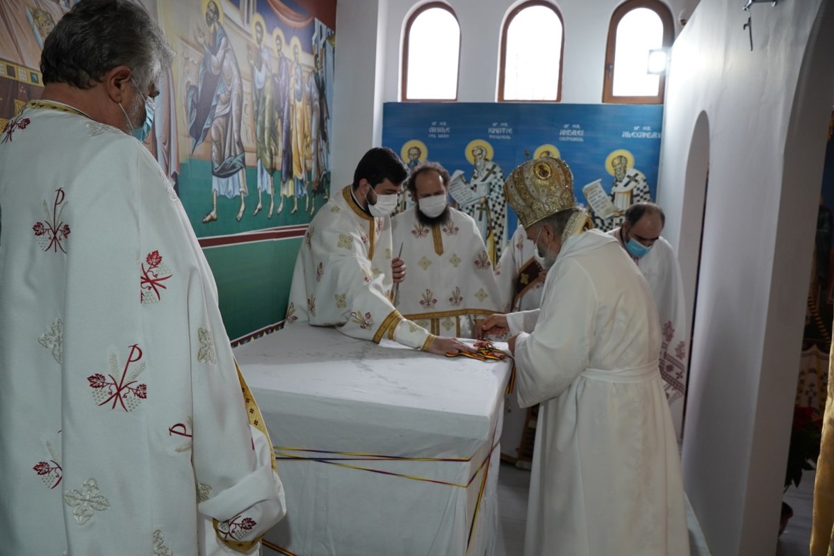 Sfinţirea unei noi capele din municipiul Galaţi 160186