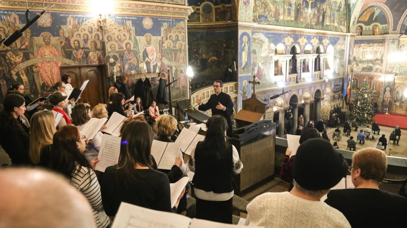 Liturghie arhierească la Catedrala Mitropolitană din Sibiu 160323