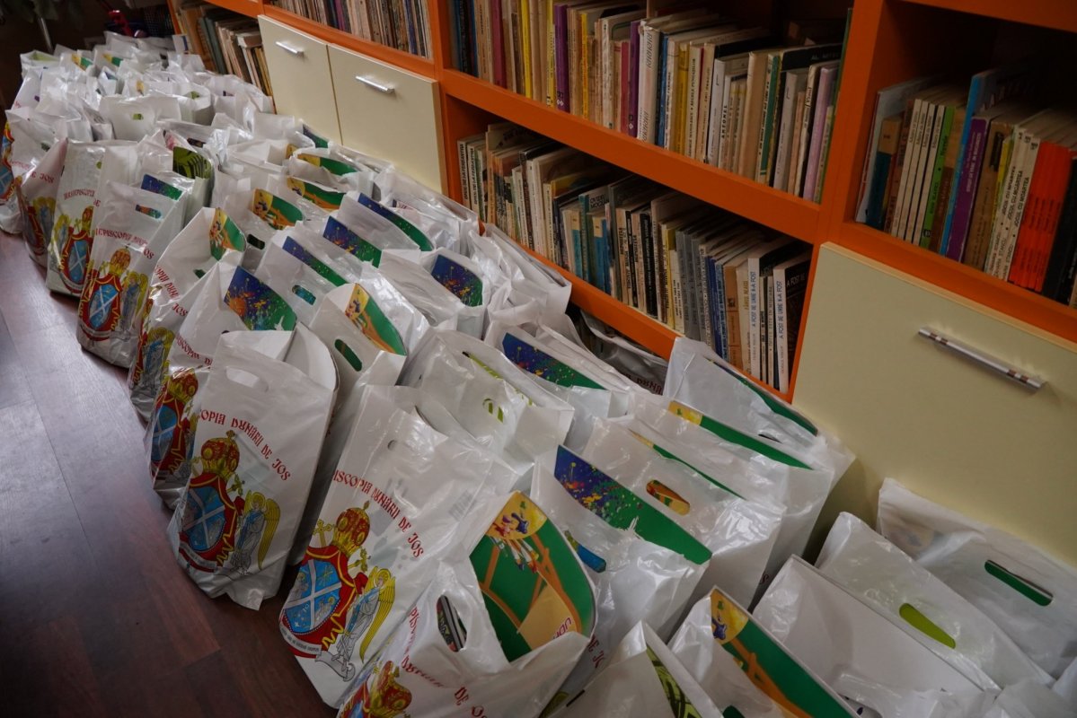 Noi acțiuni filantropice în Arhiepiscopia Dunării de Jos 160471