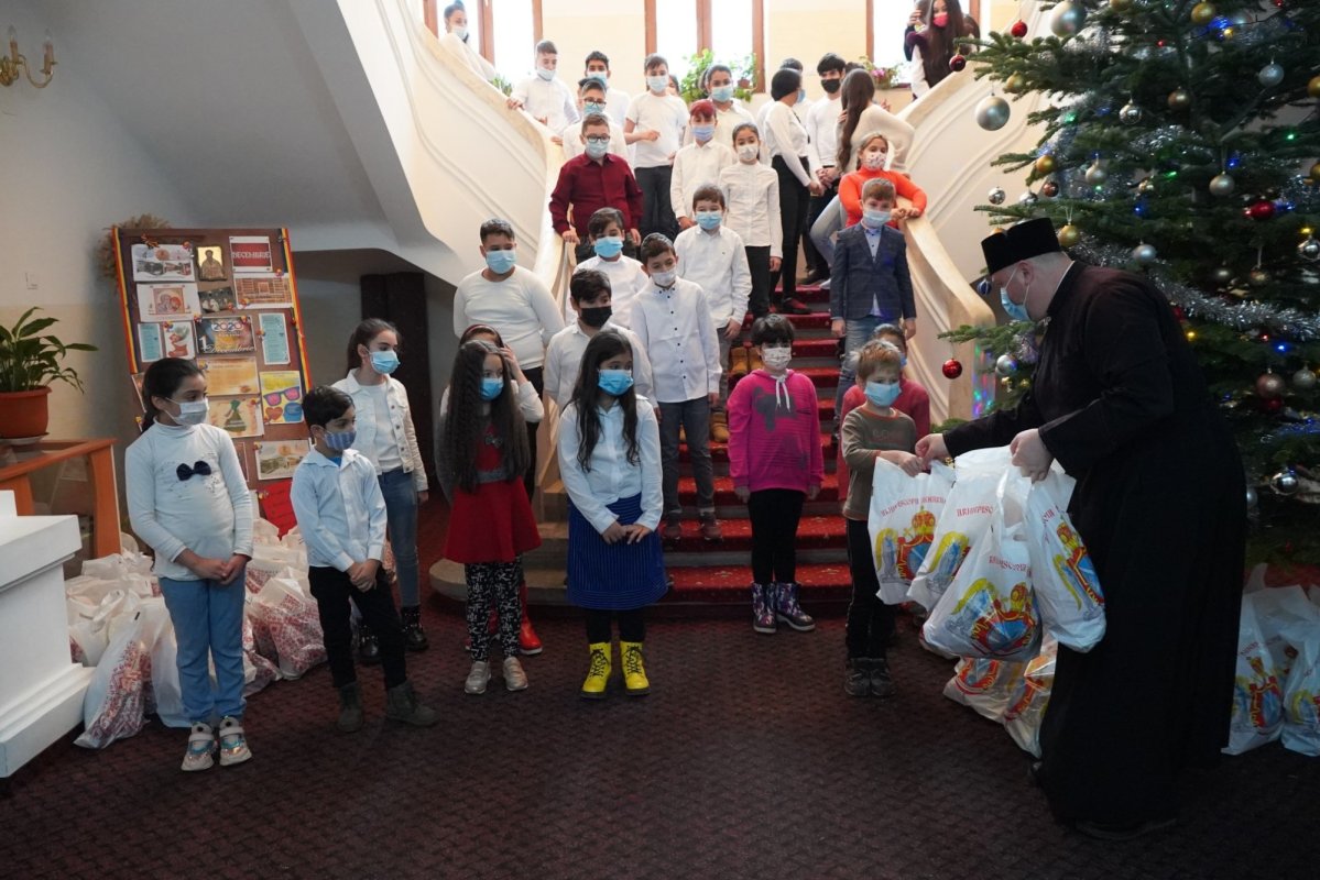 Noi acțiuni filantropice în Arhiepiscopia Dunării de Jos 160472