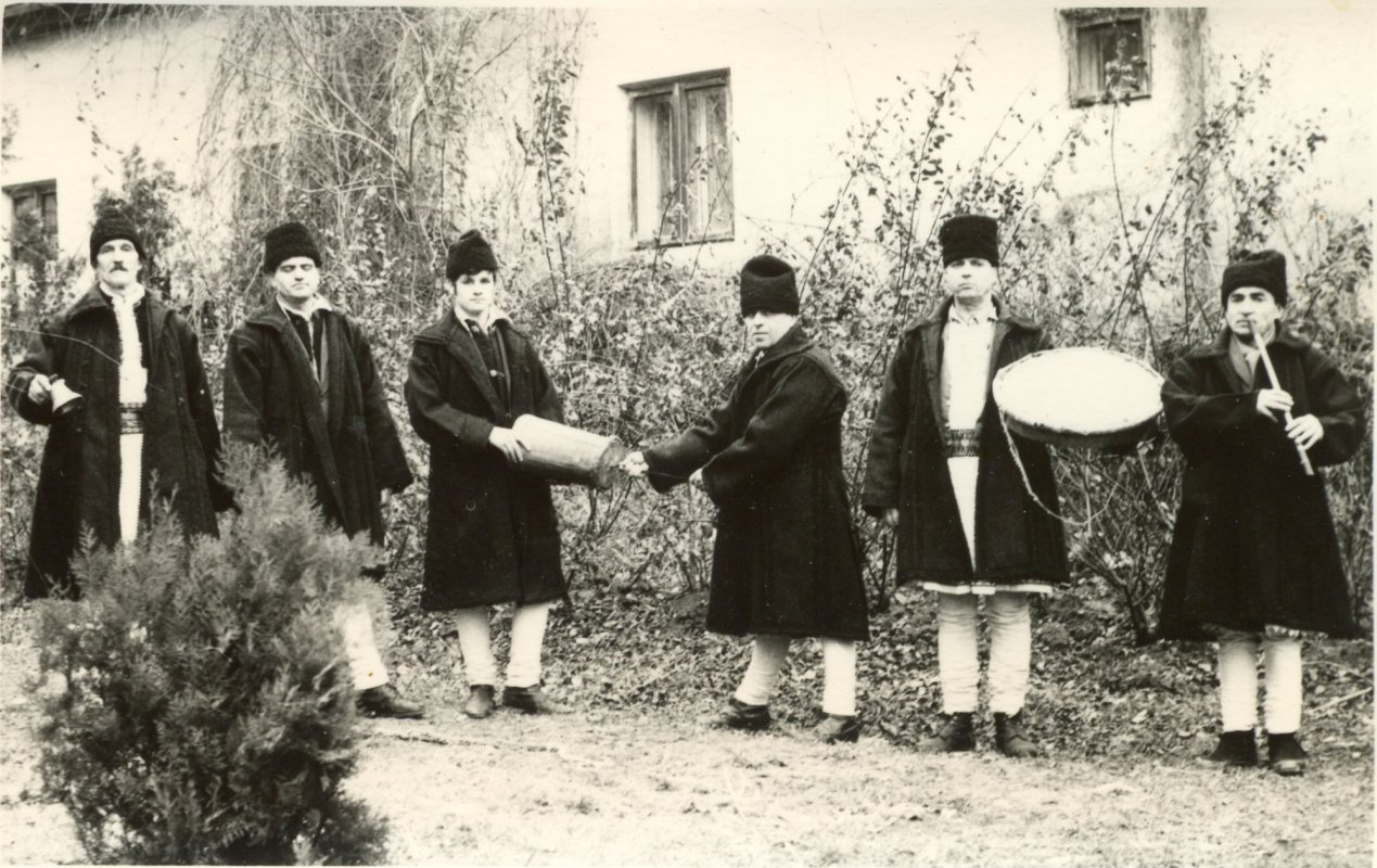 „Nimeni nu poate renunța la nevoia de sărbătoare” 160371