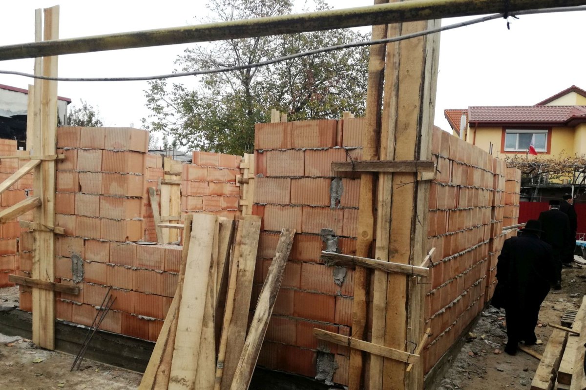 Casă pentru o familie cu patru copii 160639