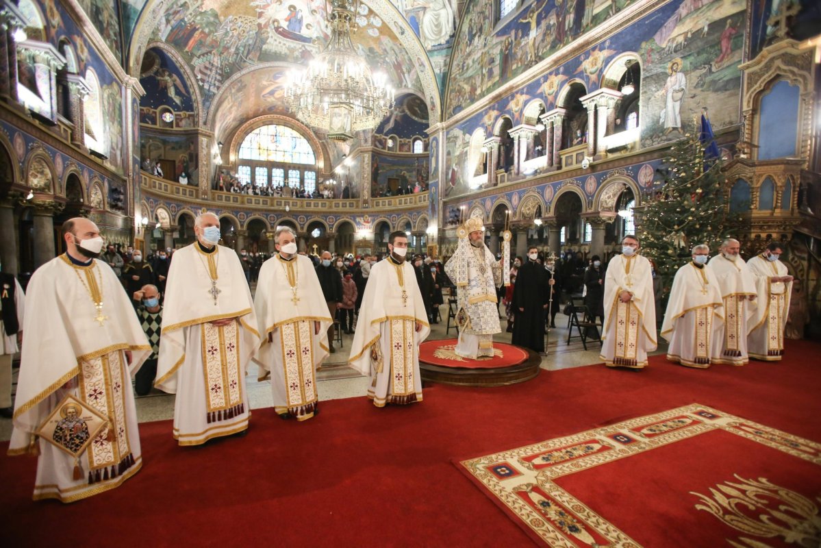 Sărbătoarea Crăciunului prăznuită la Sibiu şi Braşov 160622