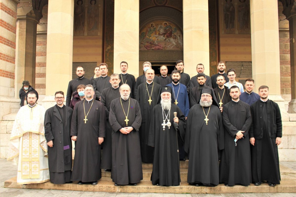 Prăznuirea Naşterii Domnului în Mitropolia Munteniei şi Dobrogei 160686