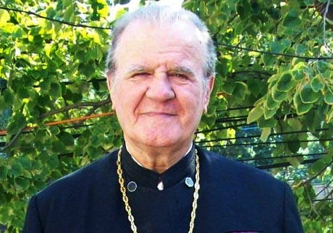 Maestrul Marin Velea, omul cu armoniul 161178