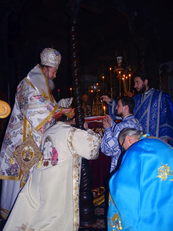 Doi noi slujitori pentru Schitul românesc Prodromu 161396