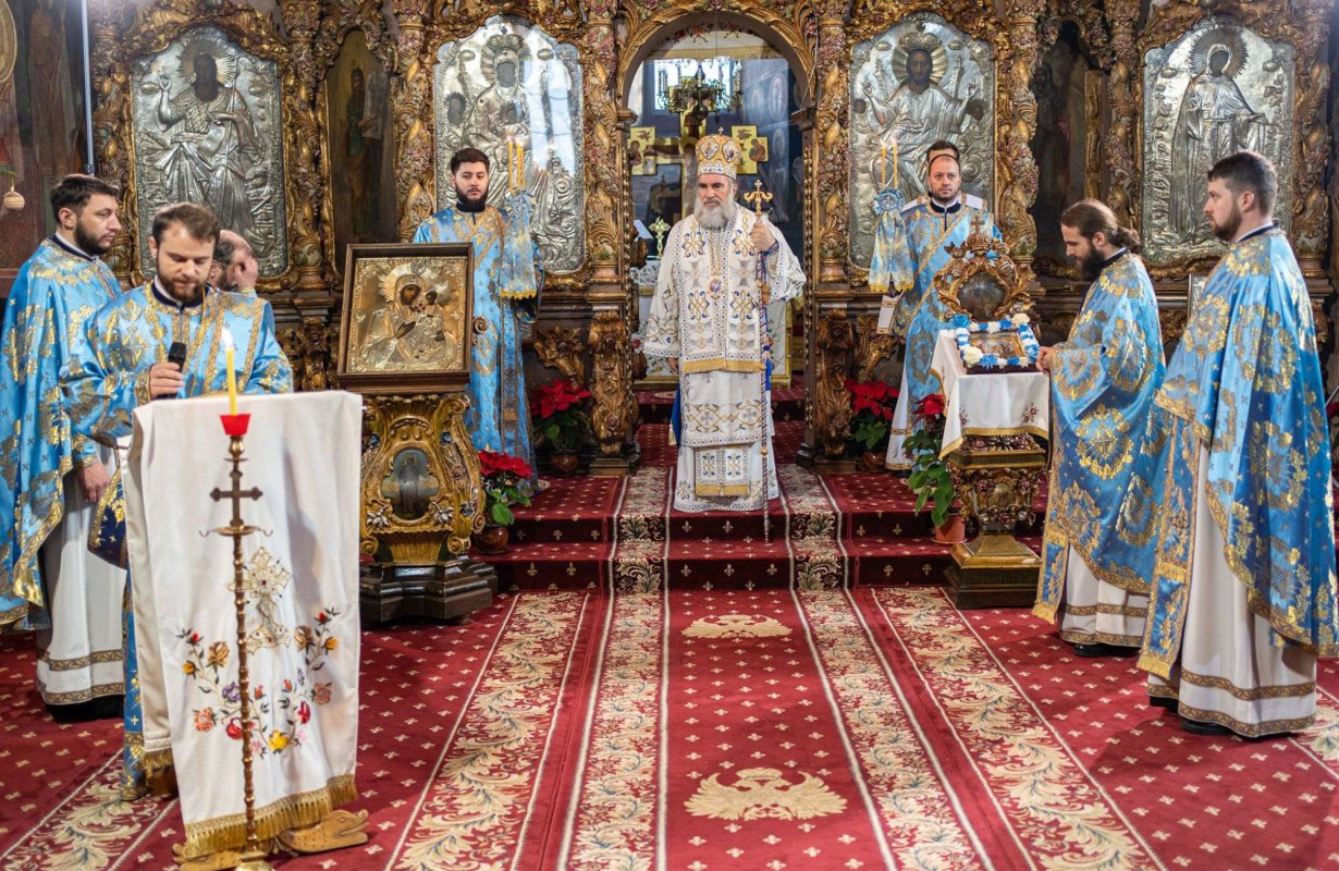 „Drumul către Împărăția lui Dumnezeu nu este decât prin Biserică” 161383