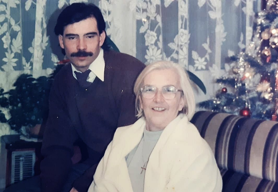 „Biserica este aici țara, locul unde respiri aerul în care te-ai născut”  161037