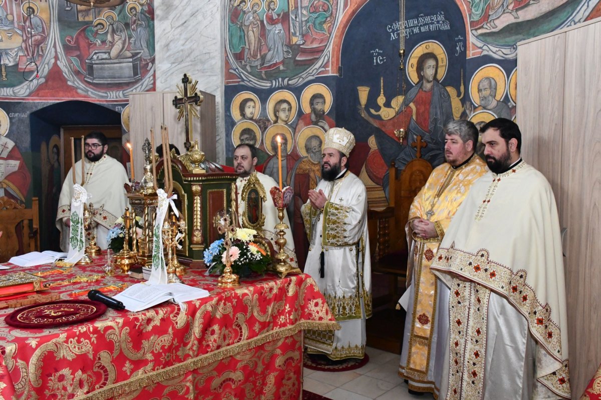 Botezătorul Ioan cinstit la o biserică istorică din Caransebeș 161478