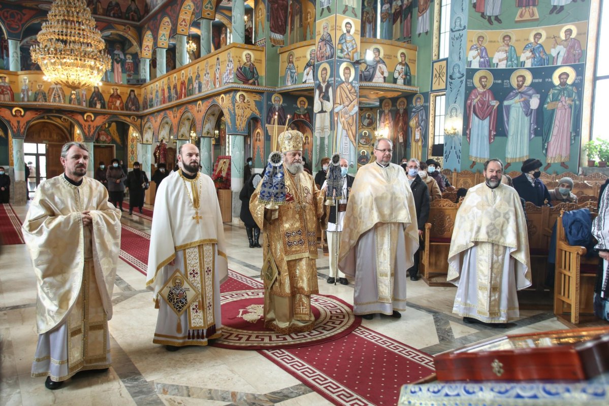 „Atunci când citim din Evanghelie, Îl ascultăm pe Hristos vorbindu-ne direct” 161555